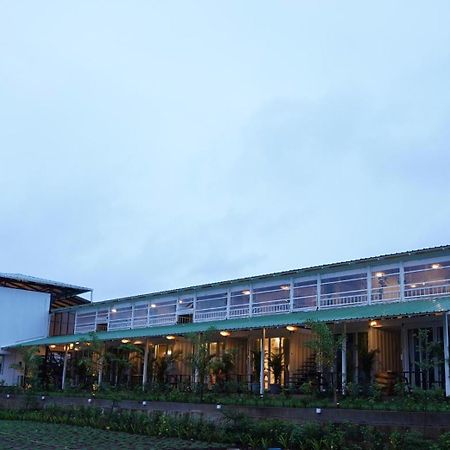 The Boat Club,Karjat Hotel Exterior photo