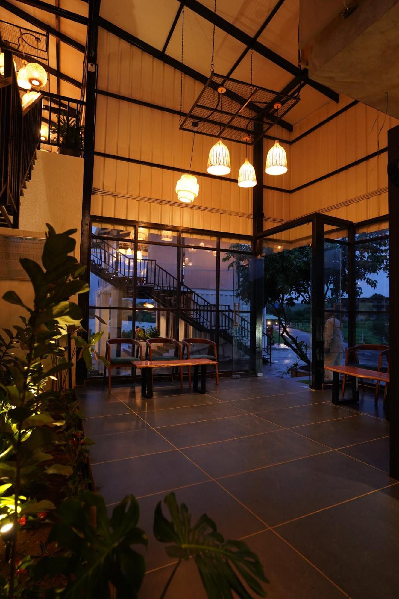 The Boat Club,Karjat Hotel Exterior photo
